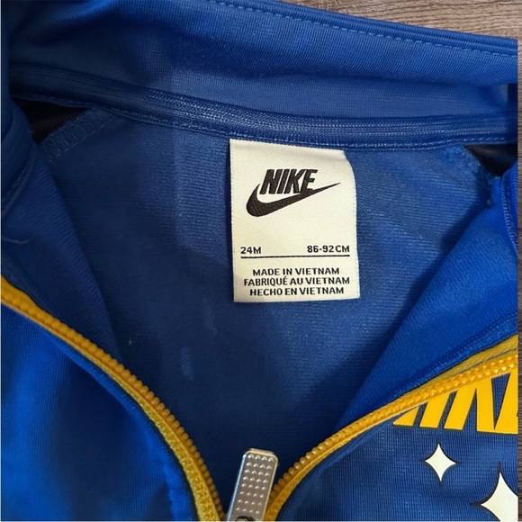 Nike Royal Blue Tracksuit with Yellow Highlights - Picture 4 of 6